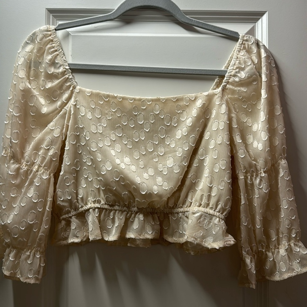 cream boutique top (endless blu brand)